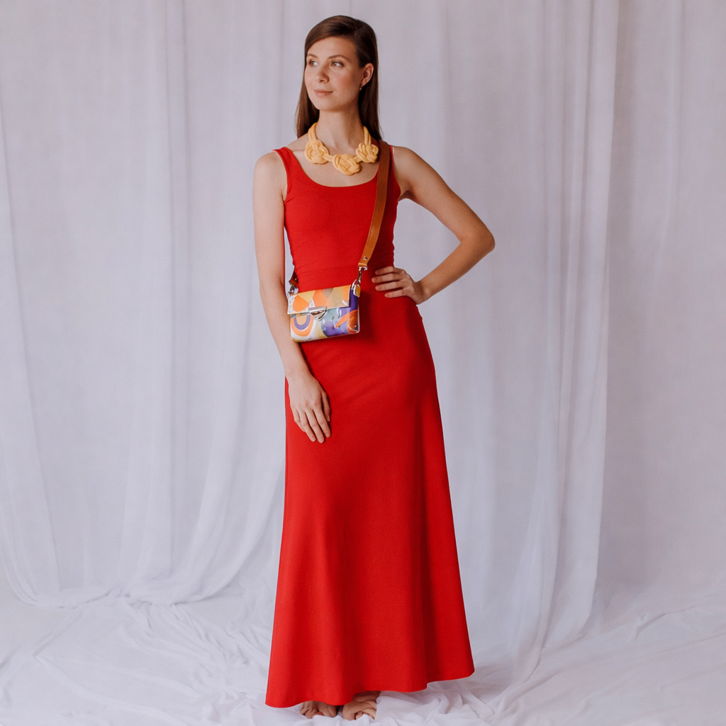 cervene saty talia miestni